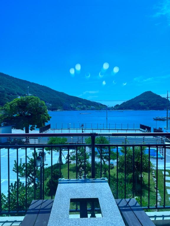 ナムヘにある설리리조트펜션のギャラリーの写真