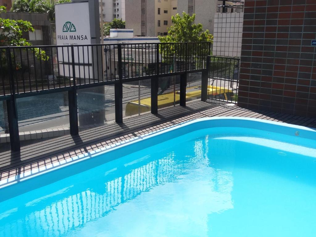  Apartamento Em Andar Alto com Vista Mar Meireles