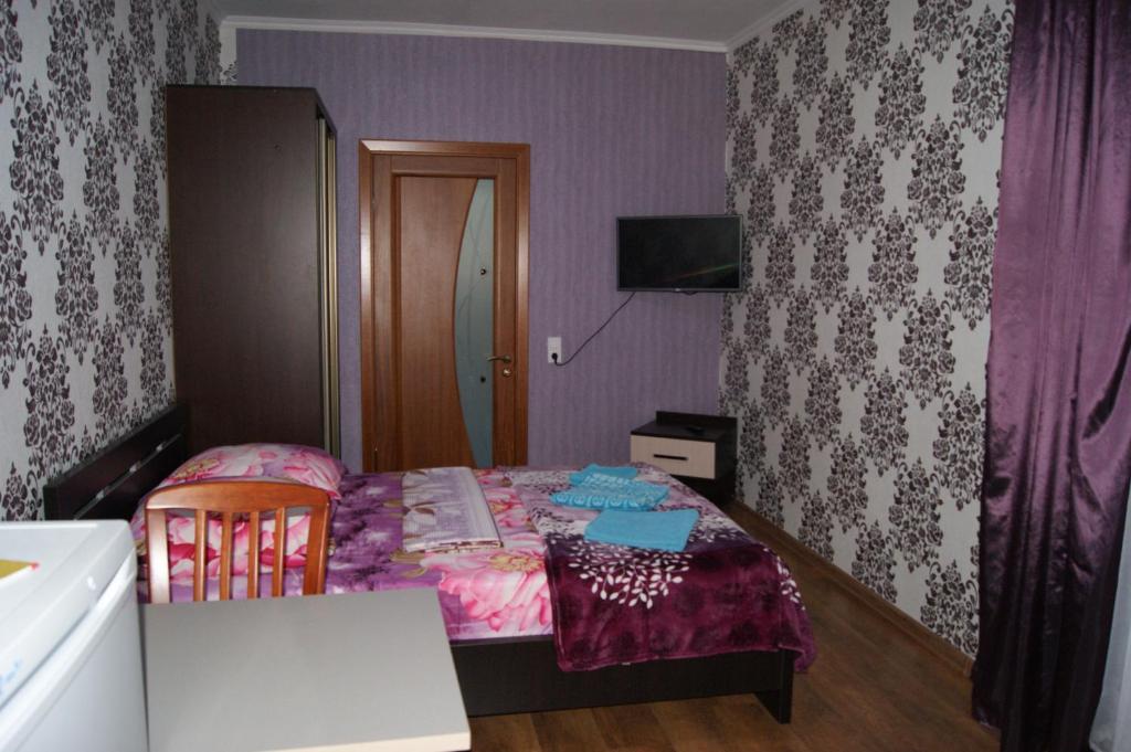 On Sevastopolskoy - Habitación Doble De Lujo Con Ducha