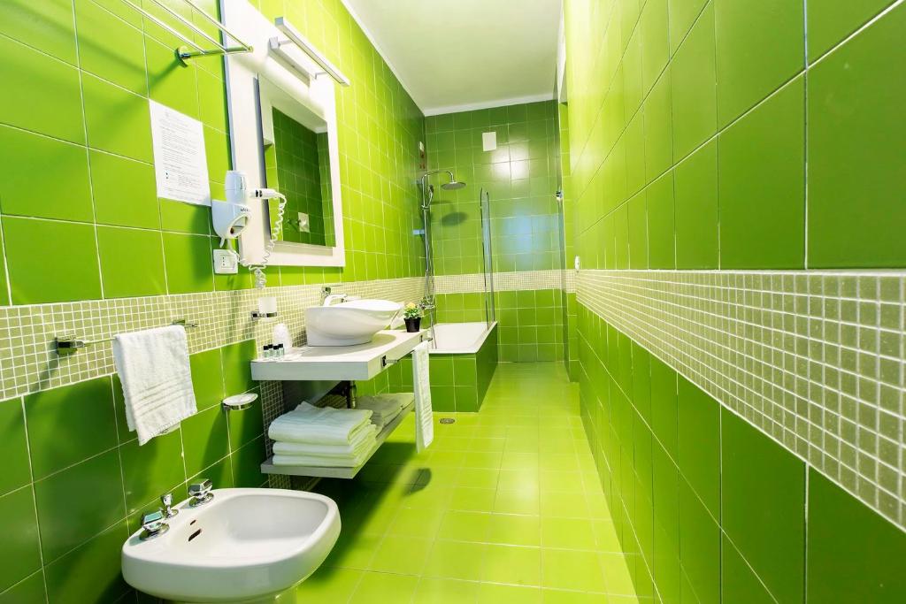 Hotel Residence Ulivi E Palme - Superior Suite Mit 2 Schlafzimmern