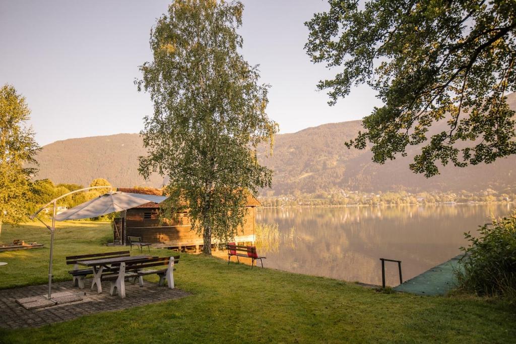 Landskap semula jadi dekat dengan apartmen