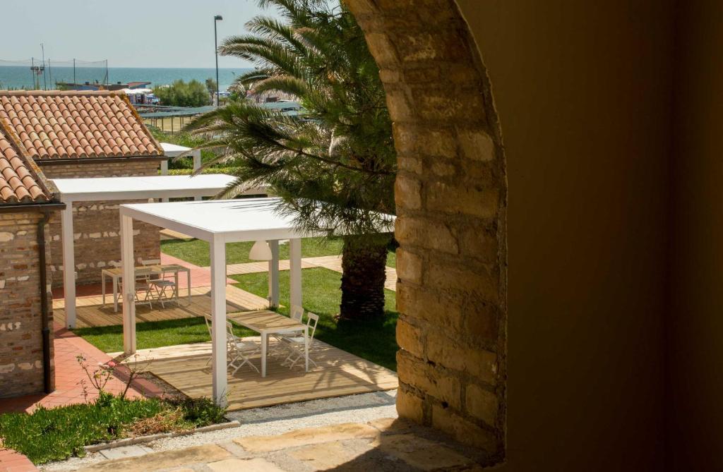 Ogród w obiekcie Lido Azzurro