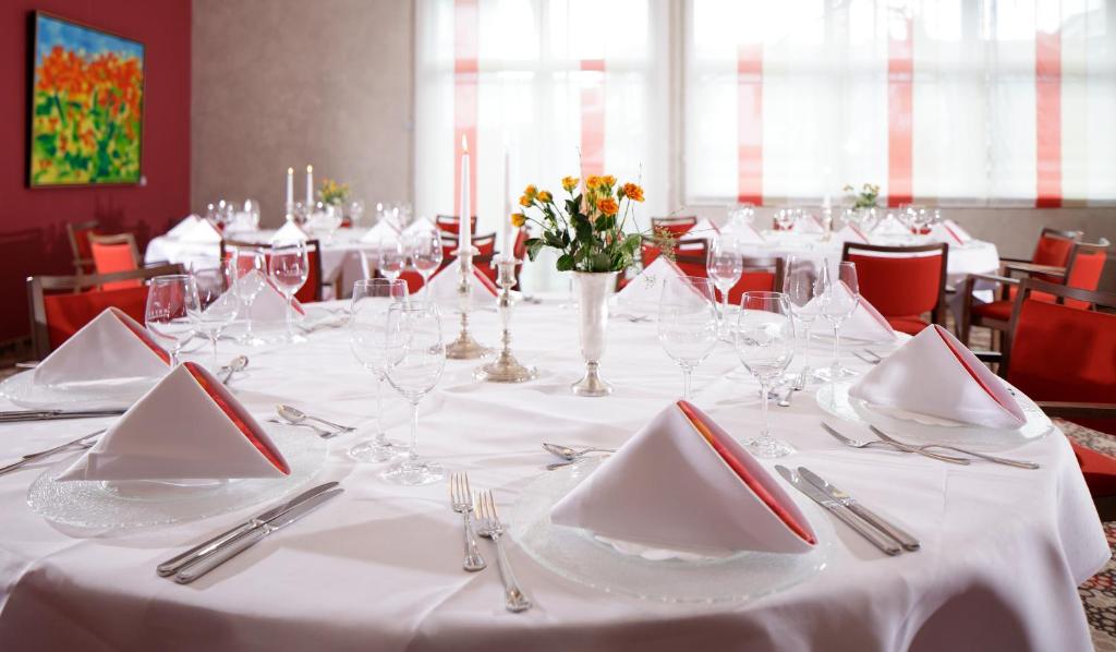 Restaurace v ubytování Hotel Löwengarten