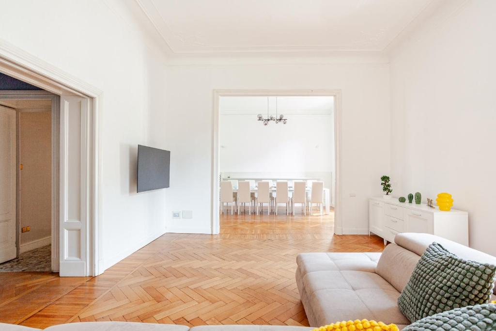 Lux Home - 600 meters from Duomo