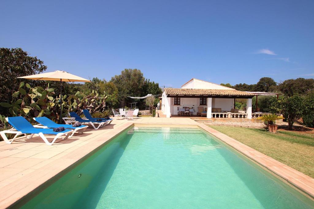 Villa TAULADA