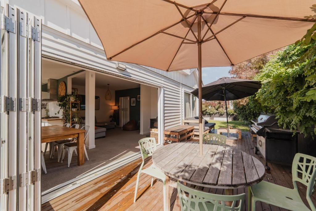 Cosy House with Garden and Hot Tub - Pet Friendly - Resim 31