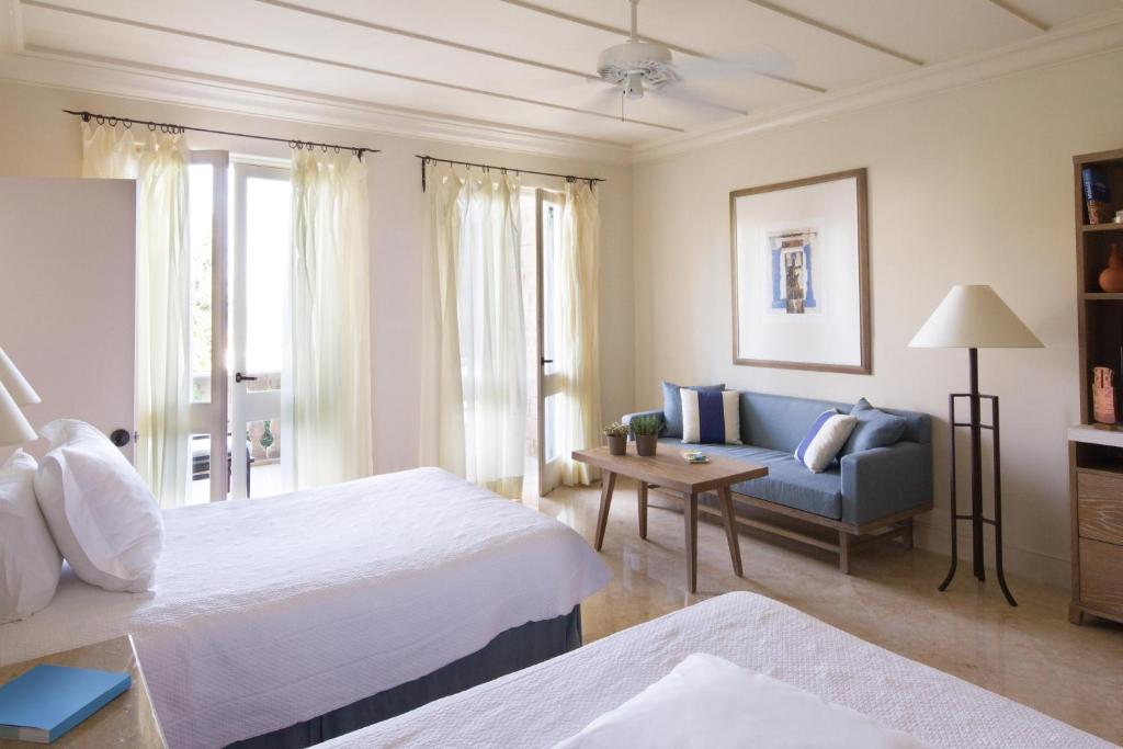 Anassa - 