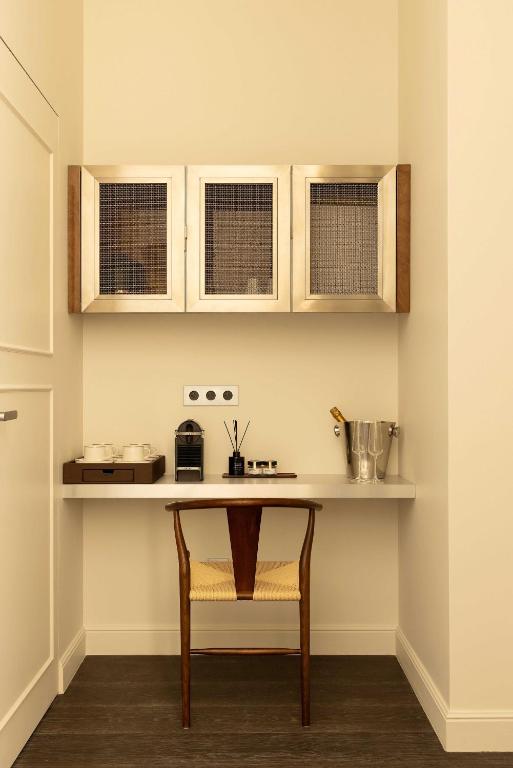 Hotel Palais Bourbon - Resim 11