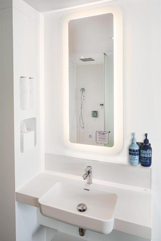 YOTEL London City - Resim 34