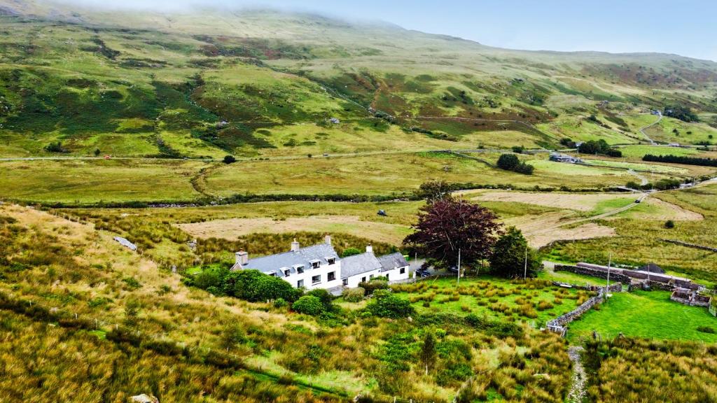 Loodusmaastik puhkemaja lähedal