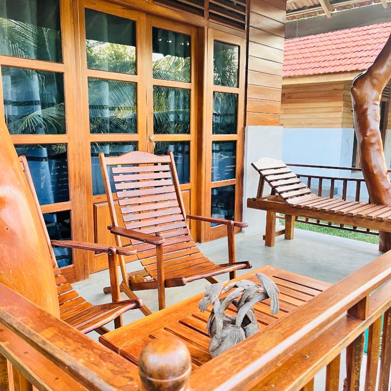 Hanguk Lanka Lagoon Villa - 19