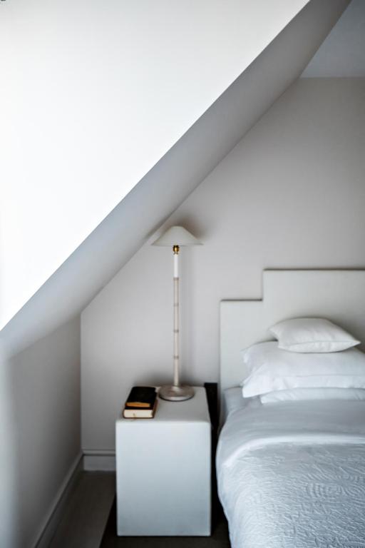 Monsieur George Hotel & Spa - Champs-Elysées - Resim 8