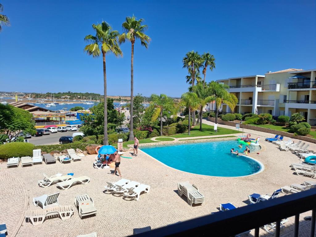 Clube Alvor Ria - Waterfront luxury apartments with stunning views