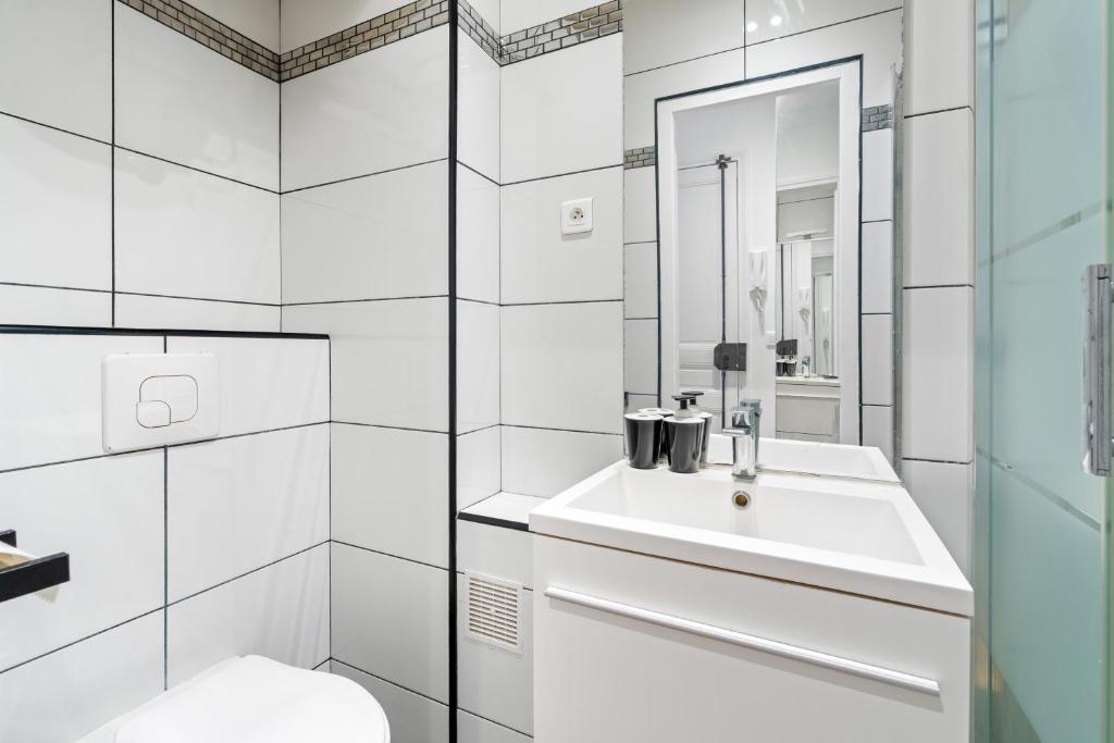 Montmartre - Élégance & Charme au pied Sacré-Cœur - Resim 7