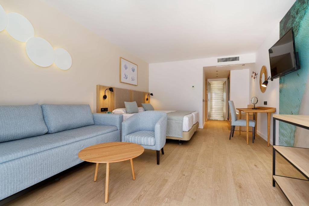 Hotel Las Costas - 17