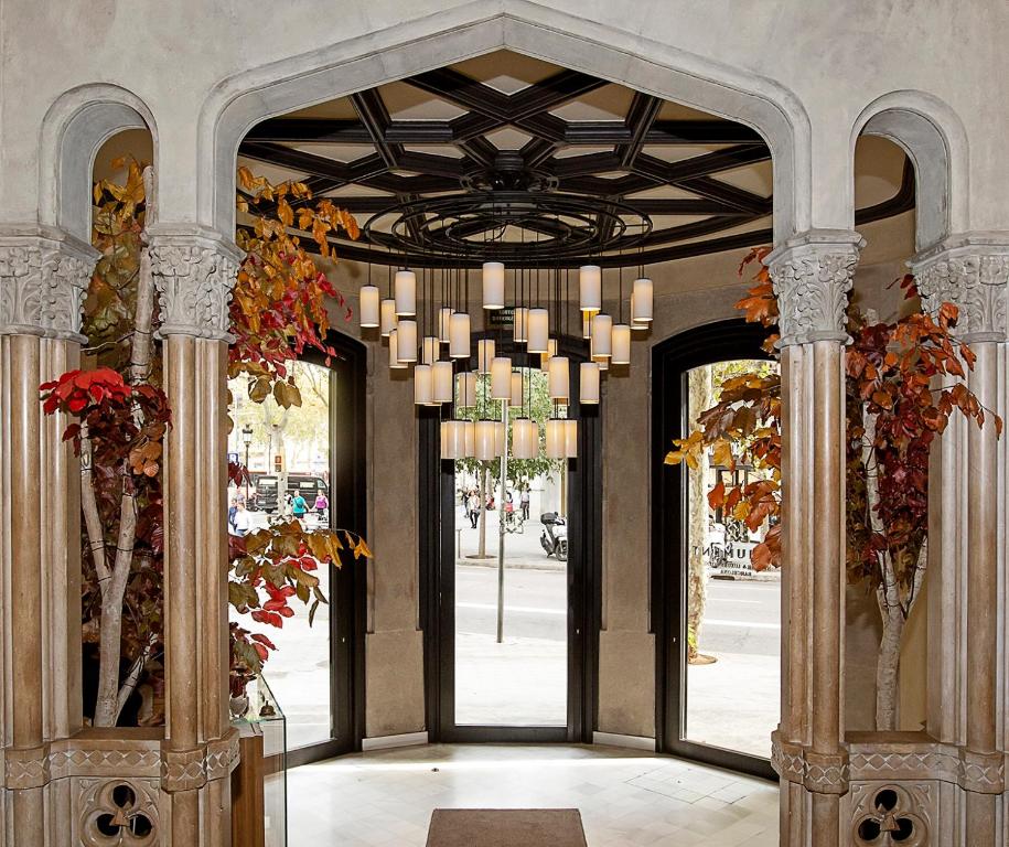 Monument Hotel - Resim 7