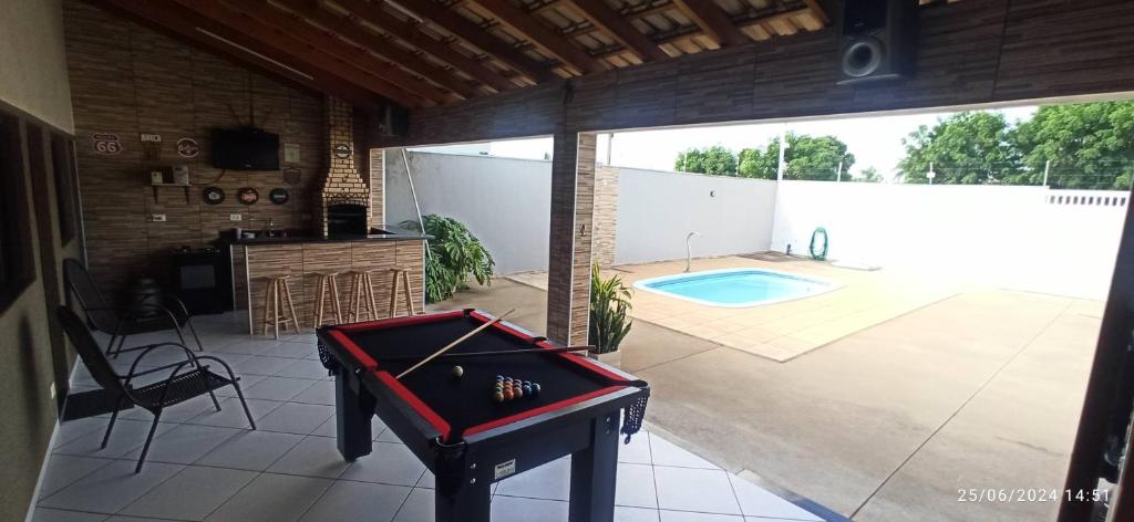 Kolam renang di atau dekat dengan Resort Privado, Piscina, Fliperama, Cinema e Mesa de Bilhar