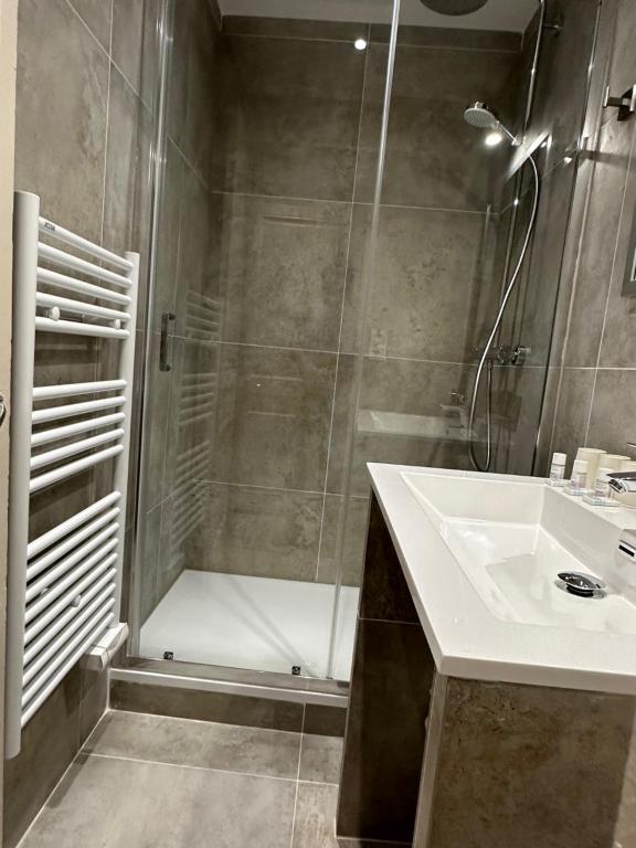 Hotel Azur - Resim 9