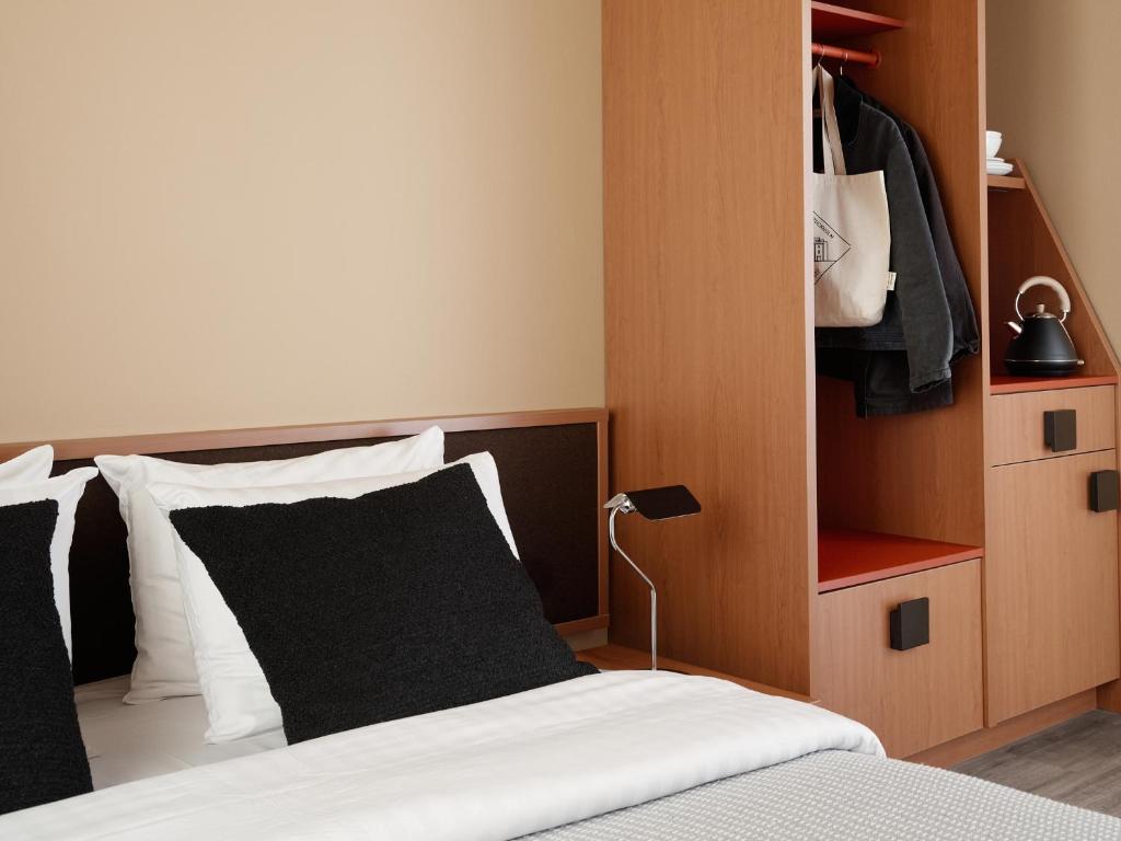 Bob W Stockholm Norrmalm - Resim 17