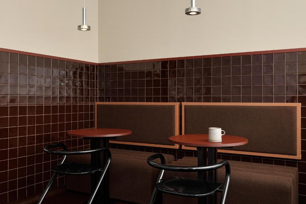 Bob W Stockholm Norrmalm - Resim 18