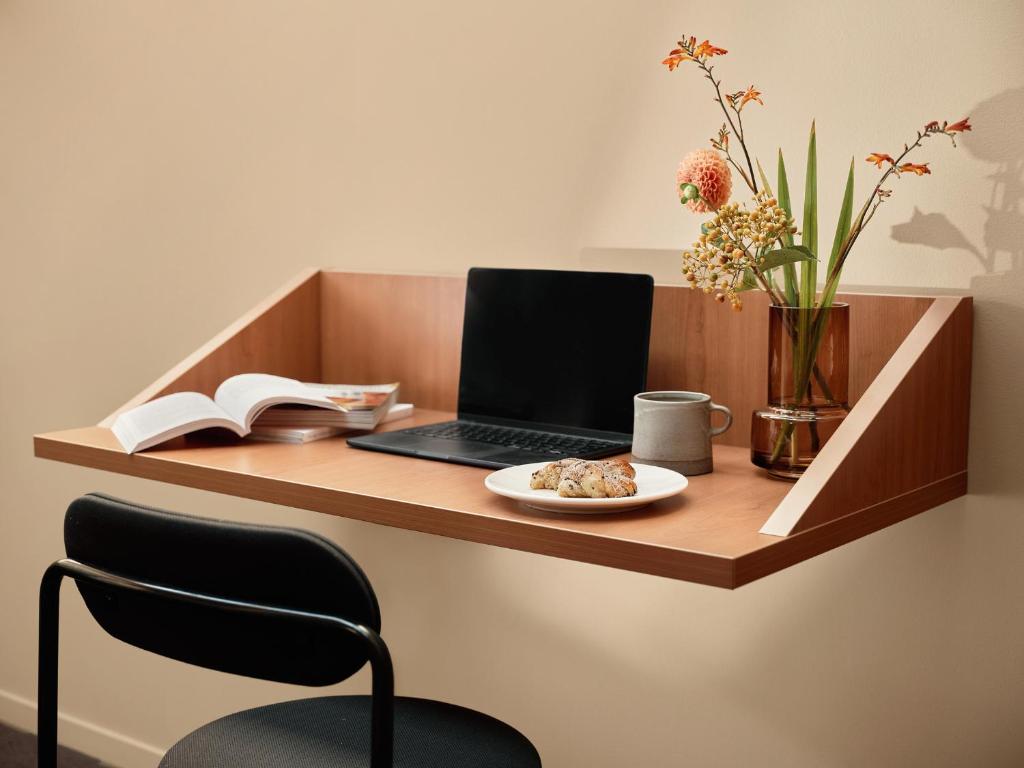 Bob W Stockholm Norrmalm - Resim 27