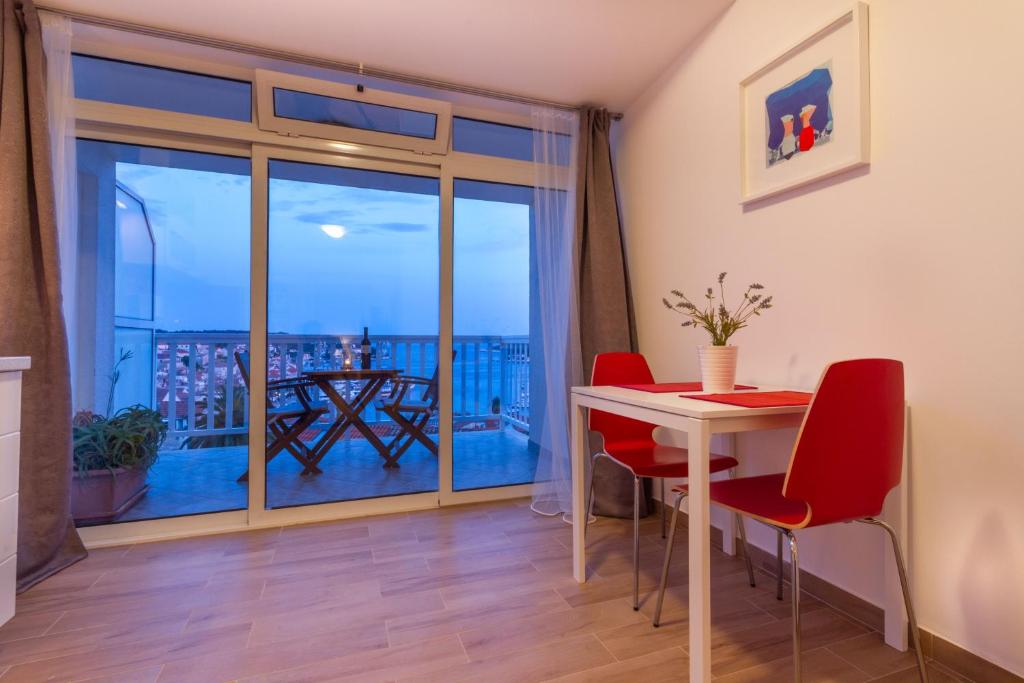 Apartments and Rooms Bonkan Hvar - 11