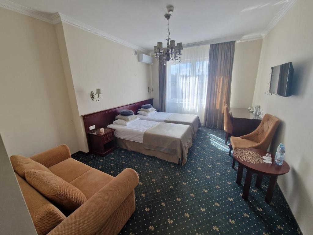 Parisel Palace Centrum Konferencyjno-Wypoczynkowe Klimki pod Łukowem - Doppel- Oder Zweibettzimmer