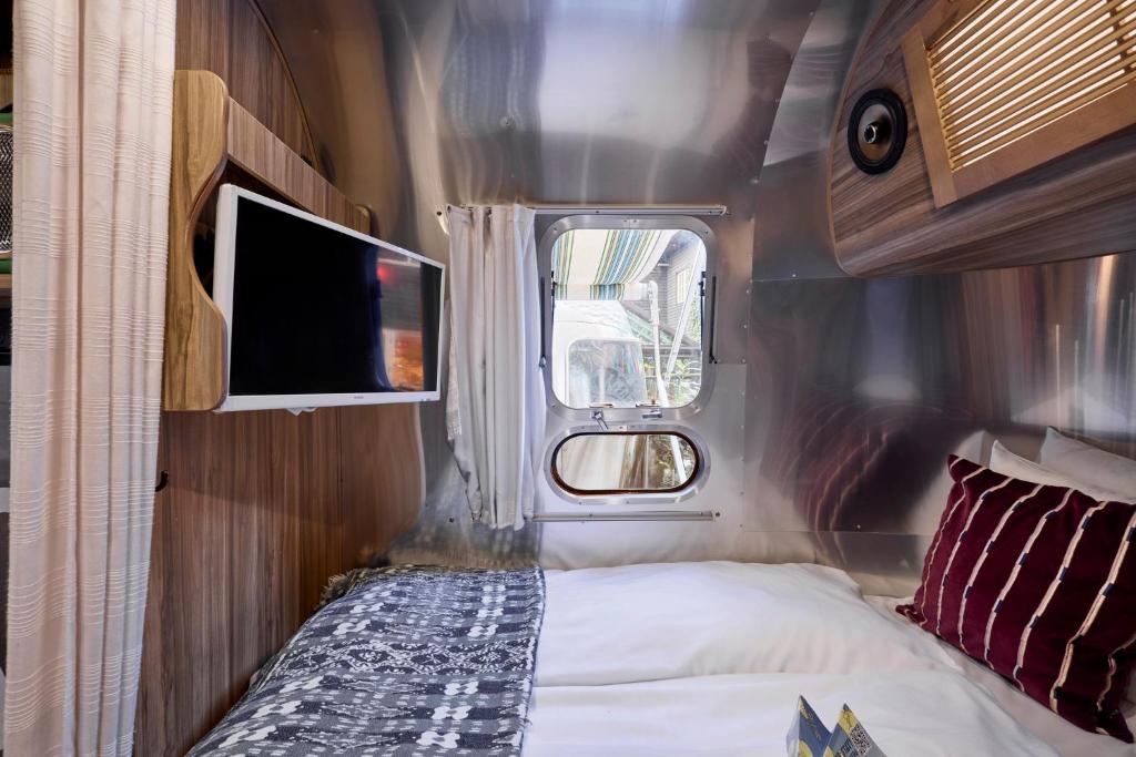 66 Guldsmeden - Resim 24