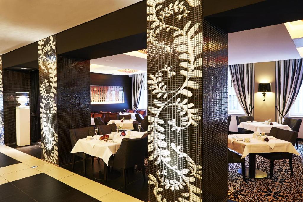 Posezení v ubytování Steigenberger Icon Grandhotel Handelshof Leipzig