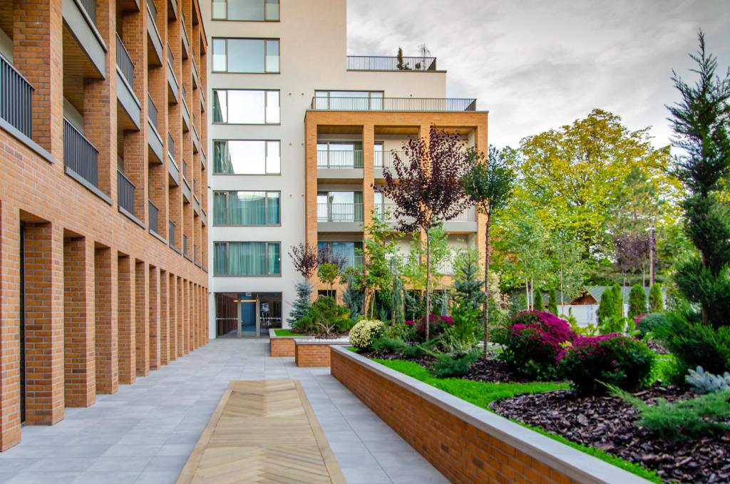 Κήπος έξω από το Cuza 16 - Central Premium Apartments