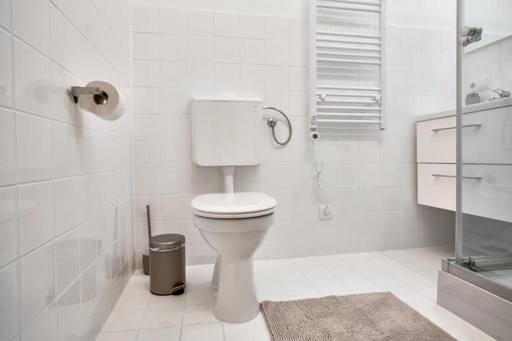 Votivpark Rooms I Self Check In - Resim 36