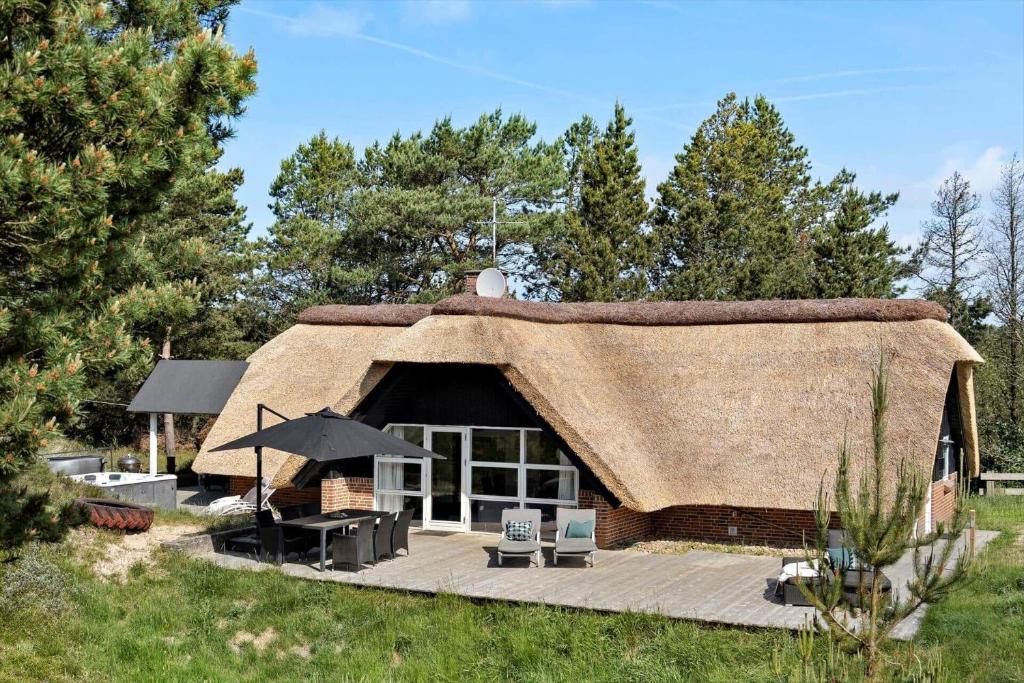 Budova, kde se prázdninový dům nachází