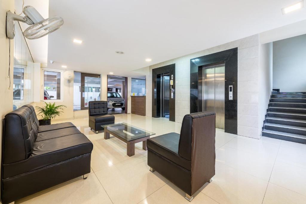 Posezení v ubytování Hotel Mount Kailash Suites