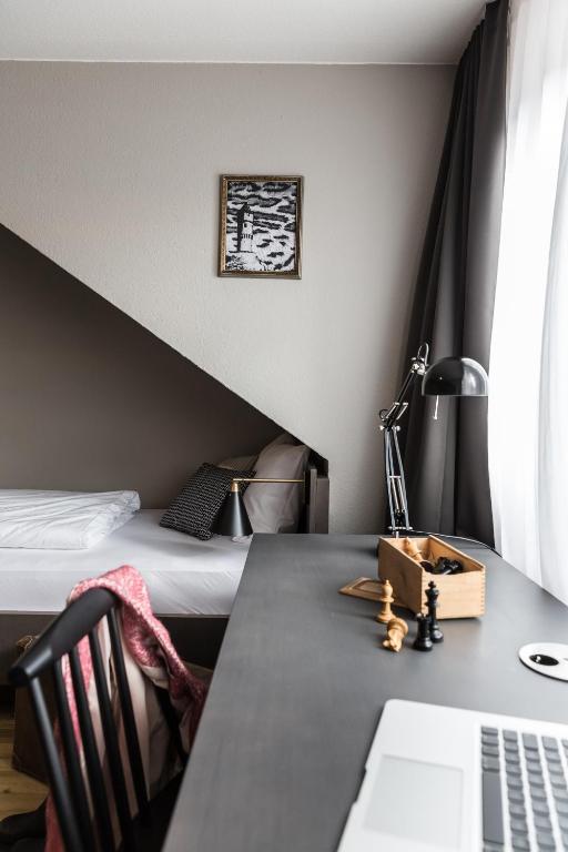 Bold Hotel Frankfurt Messe - Resim 21