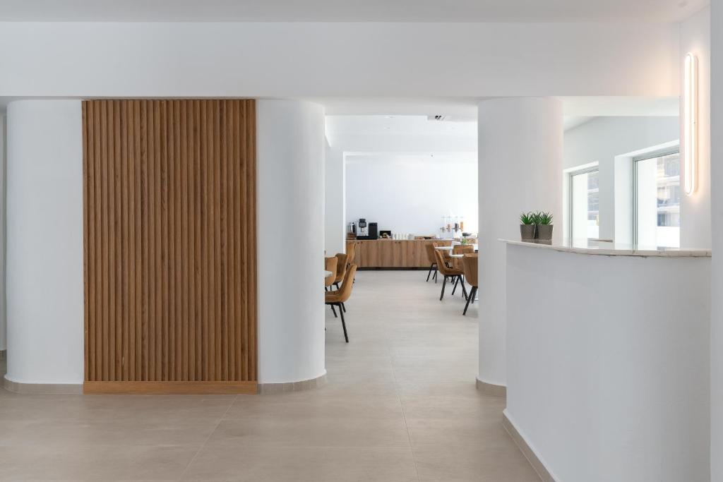 Rodos White - Resim 13