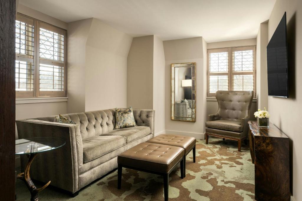 Grand Bohemian Asheville, Autograph Collection - 