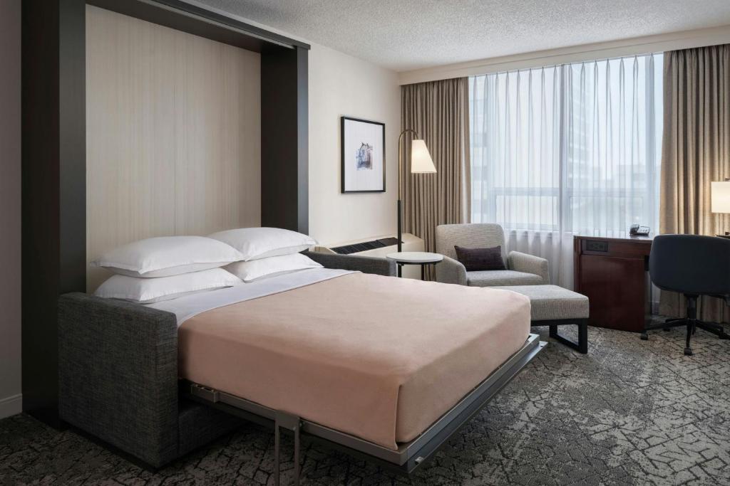 Sheraton Cavalier Saskatoon Hotel - Resim 27