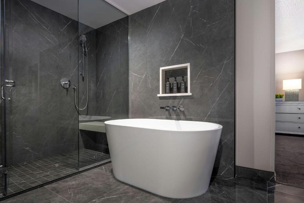 Sheraton Cavalier Saskatoon Hotel - Resim 33