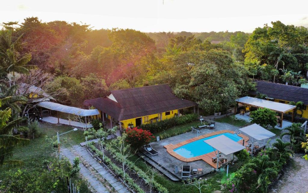 Hồ bơi trong/gần Hotel Urumajó