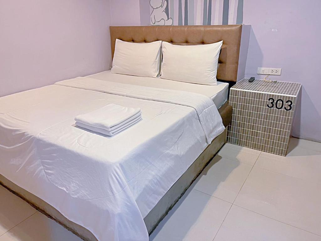 Ένα ή περισσότερα κρεβάτια σε δωμάτιο στο Rabbit Room