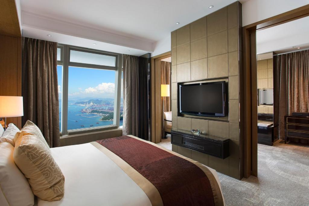 The Ritz-Carlton, Hong Kong 5