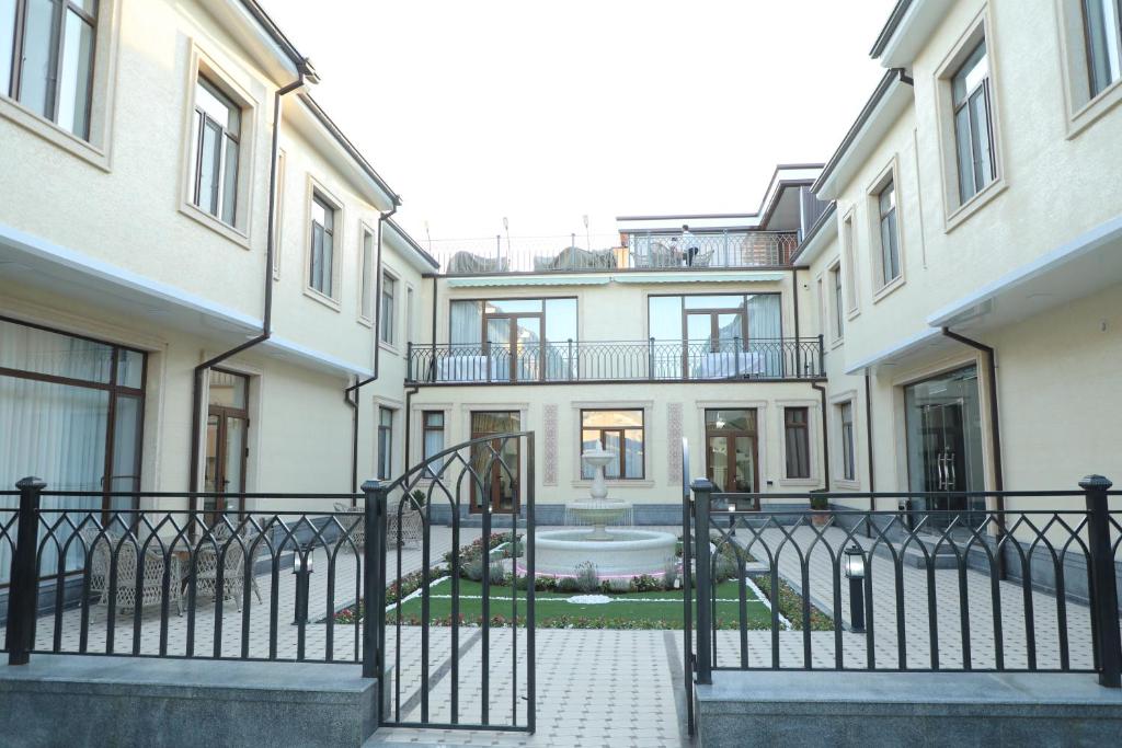 Bygningen som hotellet ligger i