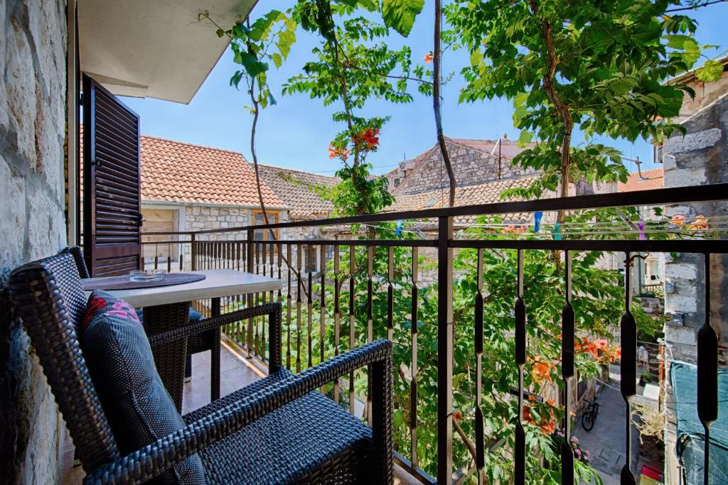 Nespecifikovaný výhled na hory nebo výhled na hory při pohledu z apartmánu