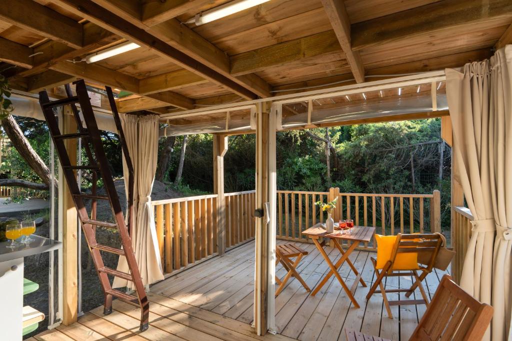 Camping Il Capannino Glamping Village - Air Lodge Tent Plus