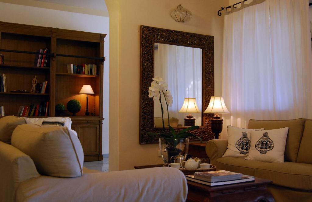 Posezení v ubytování Boutique Hotel Su Sergenti