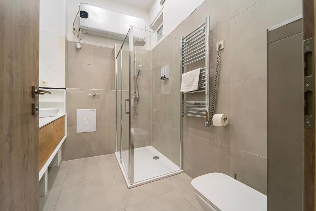 Marton's Dessewffy Apartments - Resim 8