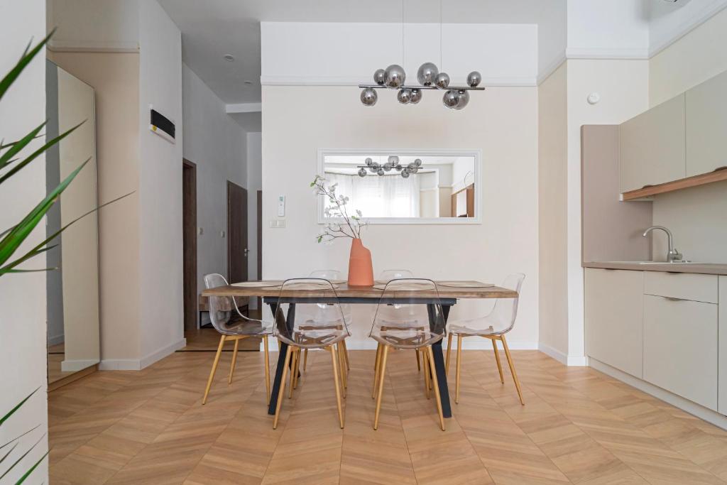 Marton's Dessewffy Apartments - Resim 1