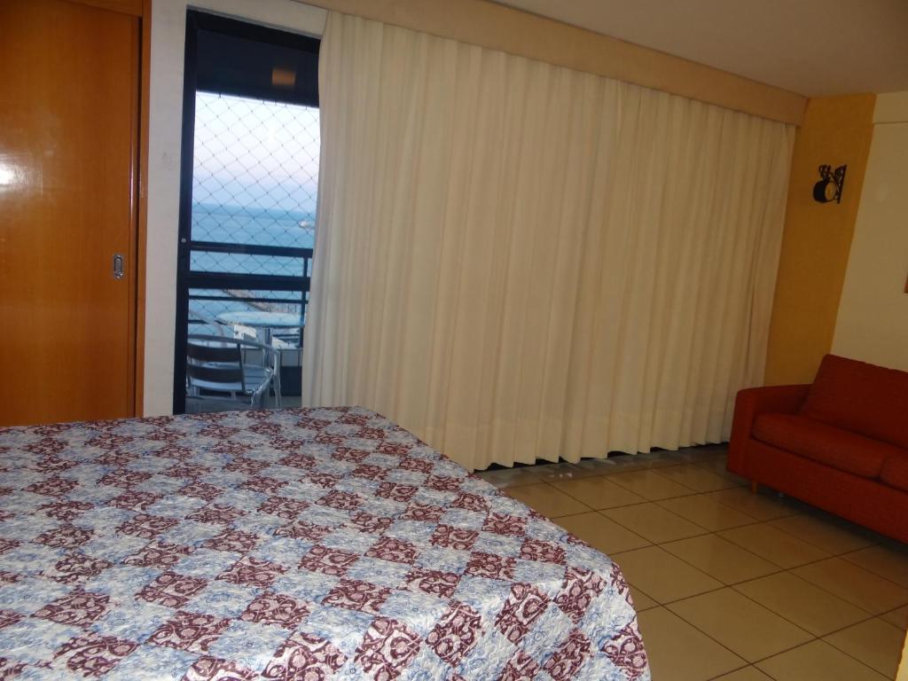  Apartamento Em Andar Alto com Vista Mar Meireles