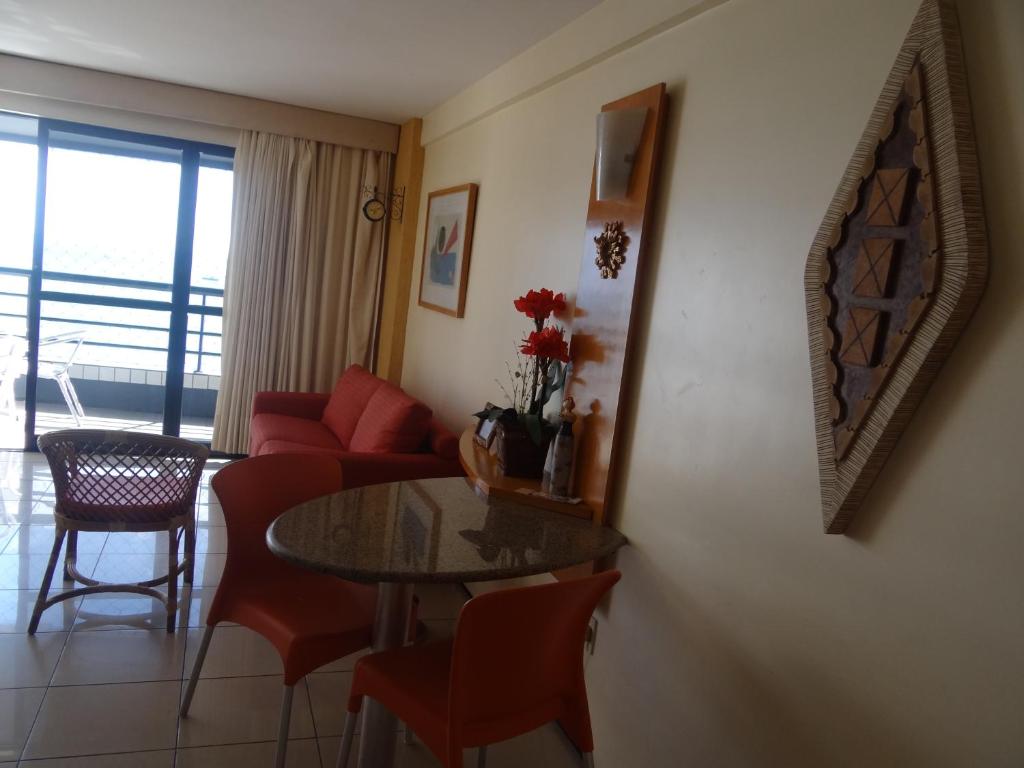 Posezení v ubytování Apartamento Em Andar Alto com Vista Mar Meireles