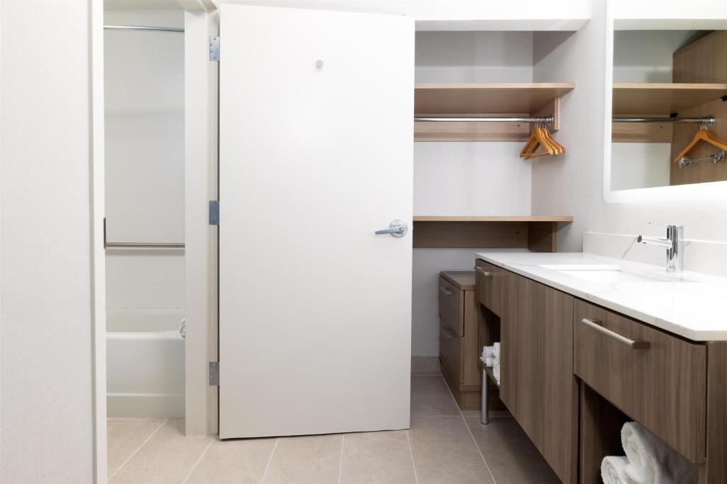 Homewood Suites by Hilton Baltimore - Arundel Mills photo